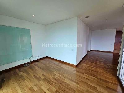 Apartamento en arriendo en El Tesoro, Medellín · foto 8 de 20