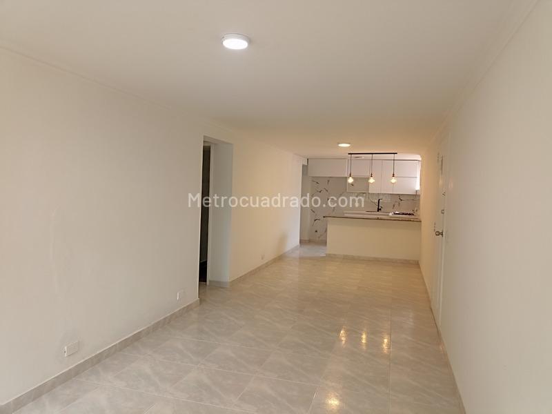 Apartamento cómodo de 3 alcobas con parqueadero en Manila