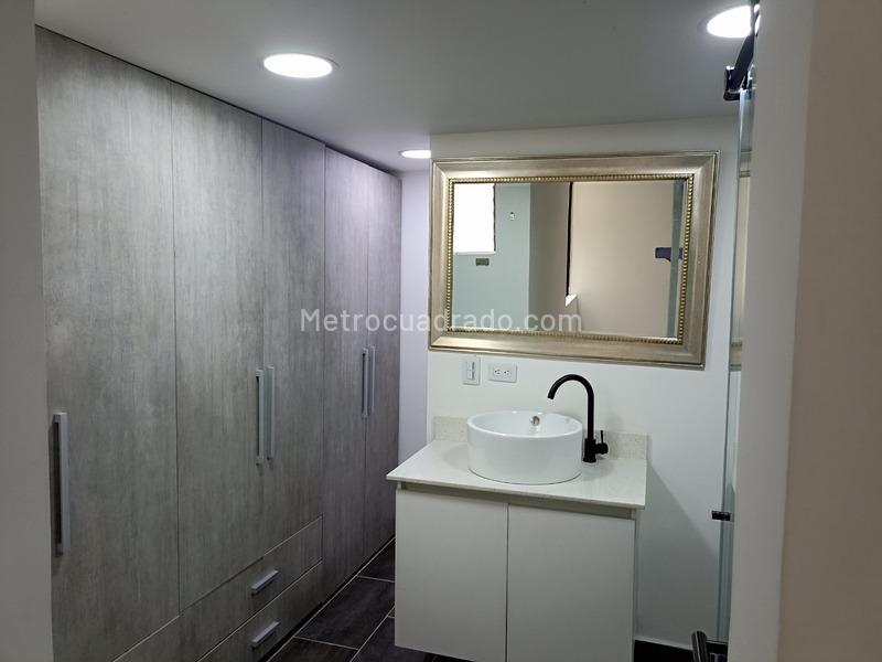 Comfortable 3BR Apartment with Parking in Manila - 7