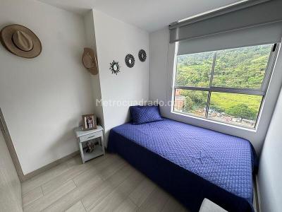 Apartamento de 3 alcobas en venta en San Remo, Sabaneta, 62 m² · foto 11 de 20