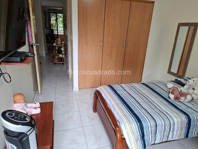 Apartamento de 3 alcobas en venta en Lorena, Medellín, 112 m² · foto 11 de 18