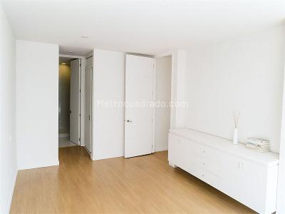 Apartamento de 2 alcobas en venta en Lalinde, Medellín, 86 m² · foto 6 de 20