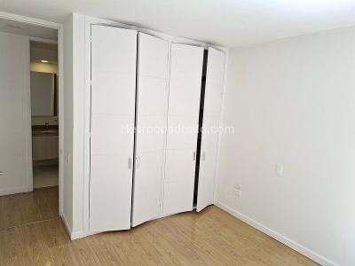 Apartamento de 2 alcobas en venta en Lalinde, Medellín, 86 m² · foto 8 de 20