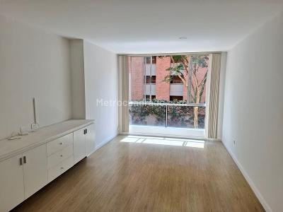 Apartamento de 2 alcobas en venta en Lalinde, Medellín, 86 m² · foto 12 de 20