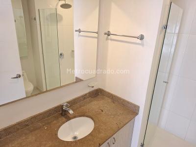 Apartamento de 2 alcobas en venta en Lalinde, Medellín, 86 m² · foto 14 de 20