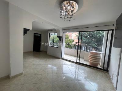Apartamento de 4 alcobas en venta en Obrero, Envigado, 132 m² · foto 3 de 19