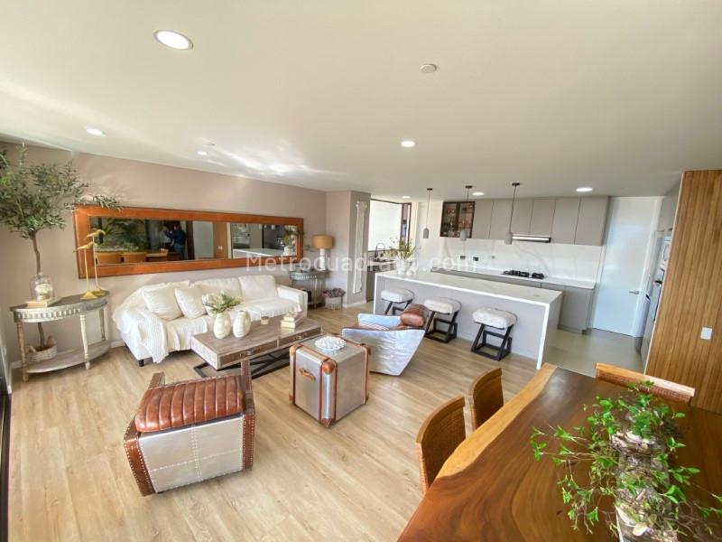 Apartamento Elegante de 3 Alcobas en Santa María de los Ángeles