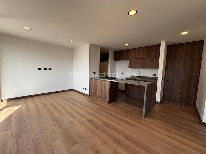 2BR Apartment in El Trianon (70 m²)