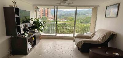 Apartamento de 3 alcobas en venta en Suramerica, Itagüí, 72 m² · foto 2 de 5