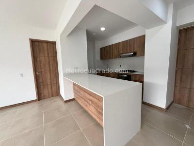 Apartamento de 2 alcobas en arriendo en Pan De Azucar, Sabaneta, 85 m² · foto 2 de 15