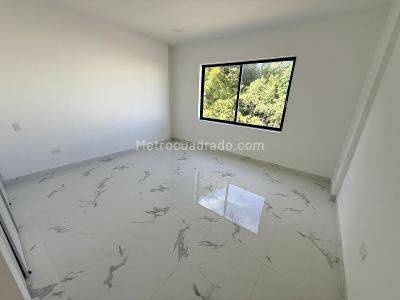 Casa de 3 alcobas en venta en Llanogrande, Rionegro, 320 m² · foto 11 de 20