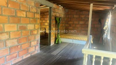 Casa de 2 alcobas en venta en Rio Negro, Rionegro, 120 m² · foto 3 de 5