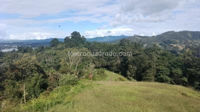 Casa de 2 alcobas en venta en Rio Negro, Rionegro, 120 m² · foto 4 de 5