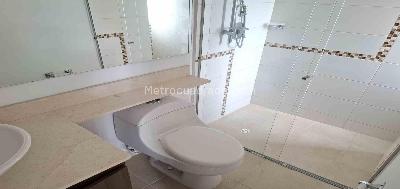 Apartamento de 2 alcobas en venta en San Jose, Sabaneta, 85 m² · foto 14 de 20