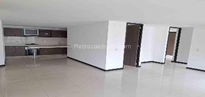 Apartamento de 2 alcobas en venta en San Jose, Sabaneta, 85 m² · foto 6 de 20