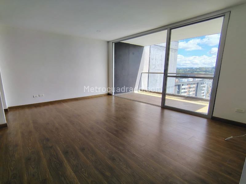 Apartamento en Arriendo, San Antonio De Pereira, Rionegro - 2