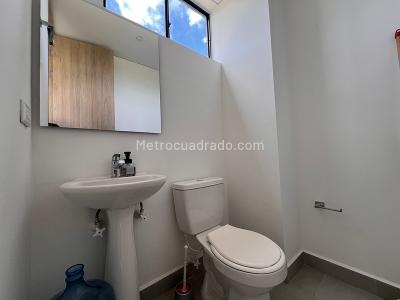 Apartamento de 3 alcobas en venta en Rio Negro, Rionegro, 139 m² · foto 13 de 16