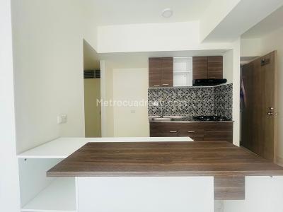 Apartamento de 2 alcobas en venta en Bello, Bello, 64 m² · foto 4 de 17