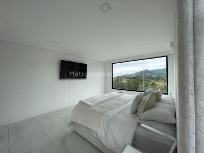 Casa de 4 alcobas en arriendo en Pantanillo, Bogotá, 361 m² · foto 15 de 20