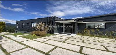 Casa de 4 alcobas en arriendo en Pantanillo, Bogotá, 361 m² · foto 2 de 20