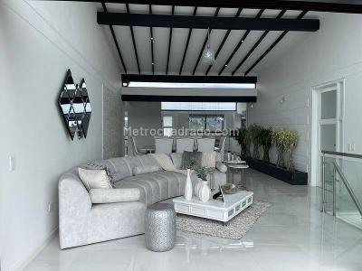 Casa de 4 alcobas en arriendo en Pantanillo, Bogotá, 361 m² · foto 6 de 20