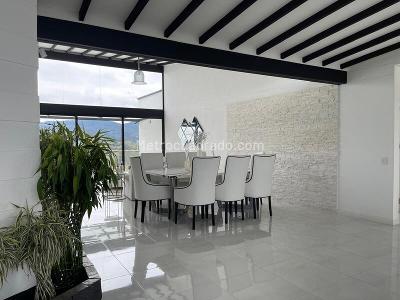 Casa de 4 alcobas en arriendo en Pantanillo, Bogotá, 361 m² · foto 9 de 20