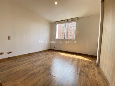 Apartamento de 2 alcobas en arriendo en Patio Bonito, Medellín, 75 m² · foto 8 de 14