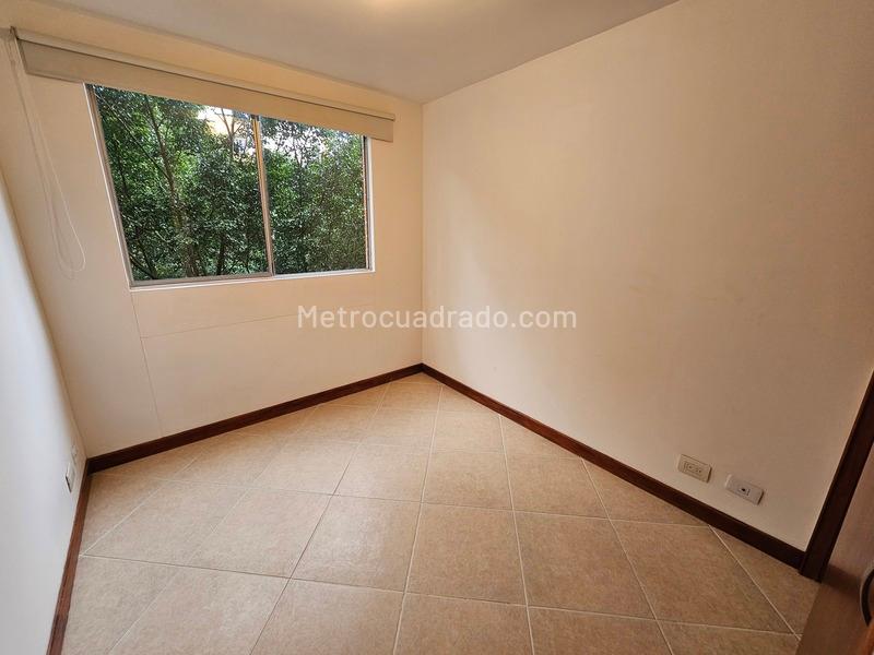 Apartamento en Castropol de 2 Alcobas con Balcón - 8