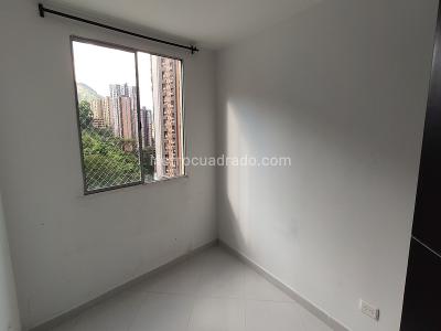Apartamento de 3 alcobas en venta en Rodeo Alto, Medellín, 60 m² · foto 10 de 14