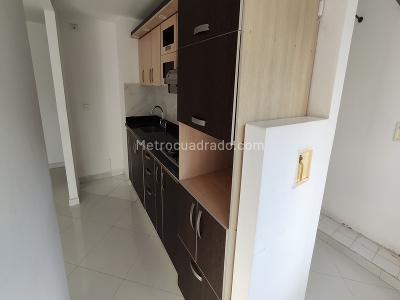 Apartamento de 3 alcobas en venta en Rodeo Alto, Medellín, 60 m² · foto 4 de 14
