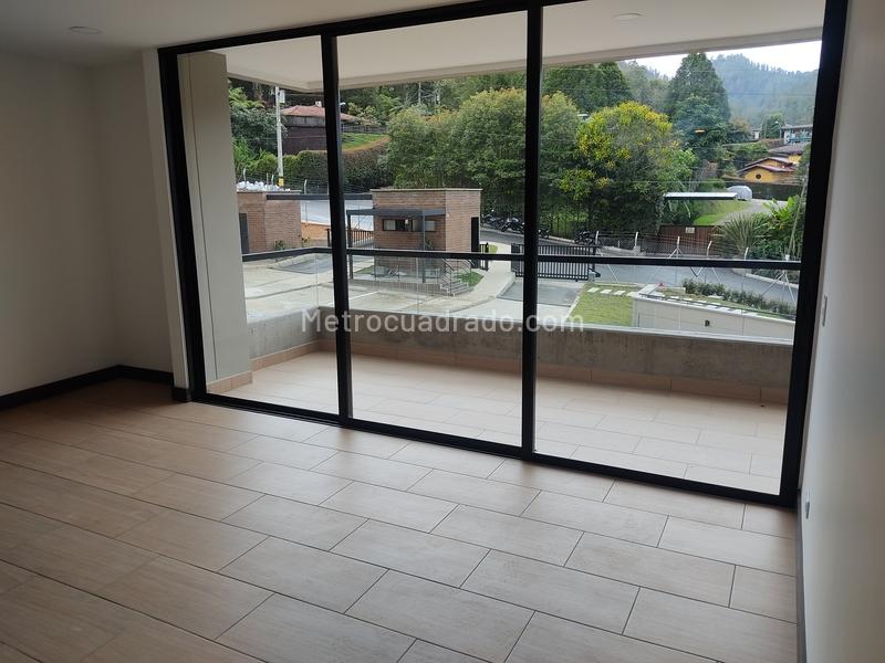 Apartamento en Arriendo, La Maria, Retiro - 3