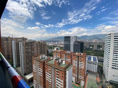 Apartamento de 3 alcobas en arriendo en El Poblado, Medellín, 120 m² · foto 14 de 14