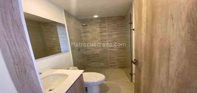 Apartamento de 3 alcobas en arriendo en El Poblado, Medellín, 120 m² · foto 9 de 14