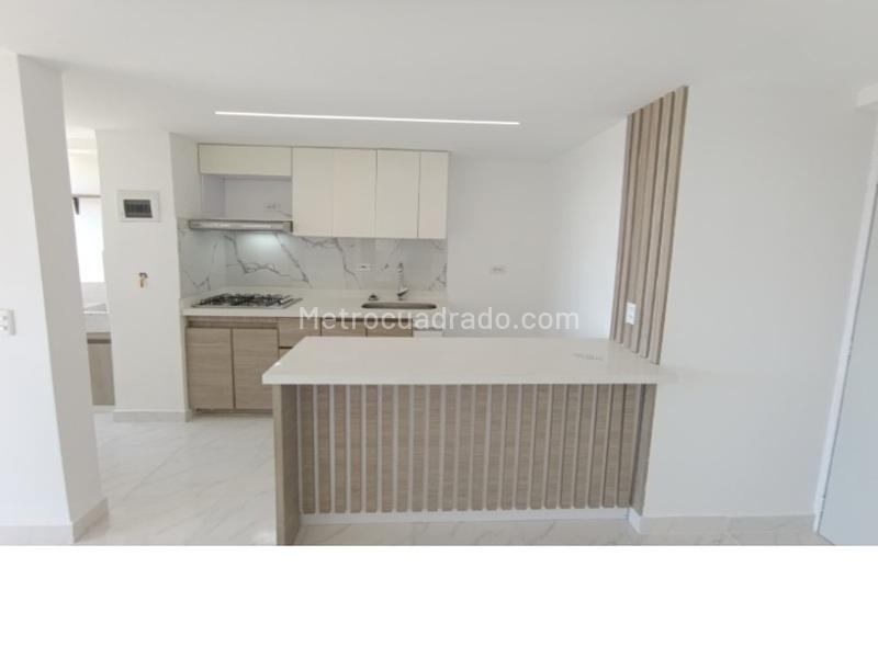 Apartamento en Arriendo, Cimarronas, Rionegro - 2