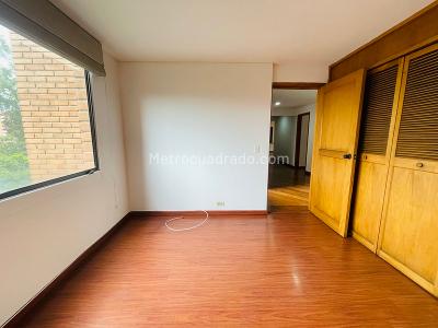 Apartamento de 4 alcobas en venta en El Poblado, Medellín, 260 m² · foto 11 de 20