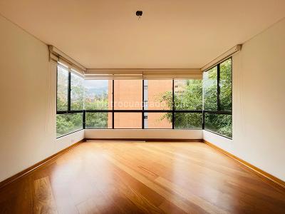 Apartamento de 4 alcobas en venta en El Poblado, Medellín, 260 m² · foto 17 de 20