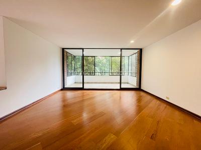 Apartamento de 4 alcobas en venta en El Poblado, Medellín, 260 m² · foto 4 de 20