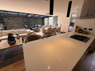 Casa de 5 alcobas en venta en Barro Blanco Y Zona Franca, Rionegro, 185 m² · foto 8 de 20