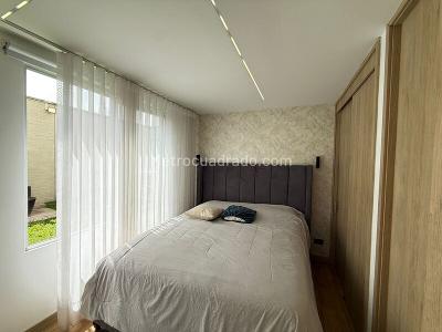 Casa de 5 alcobas en venta en Barro Blanco Y Zona Franca, Rionegro, 185 m² · foto 12 de 20