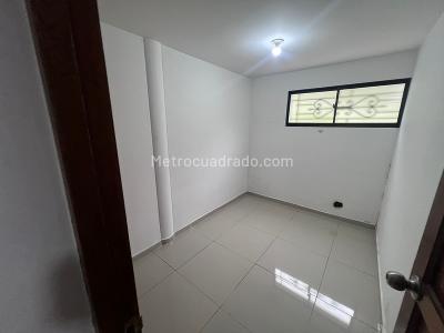 Casa en arriendo en El Poblado, Medellín · foto 10 de 20