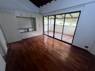 Casa en arriendo en El Poblado, Medellín · foto 11 de 20