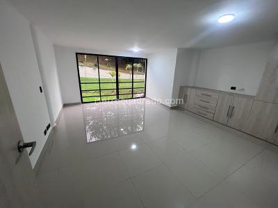 Casa en arriendo en El Poblado, Medellín · foto 8 de 20