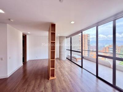 Apartaestudio en venta en La Linde, Medellín, 92 m² · foto 3 de 20