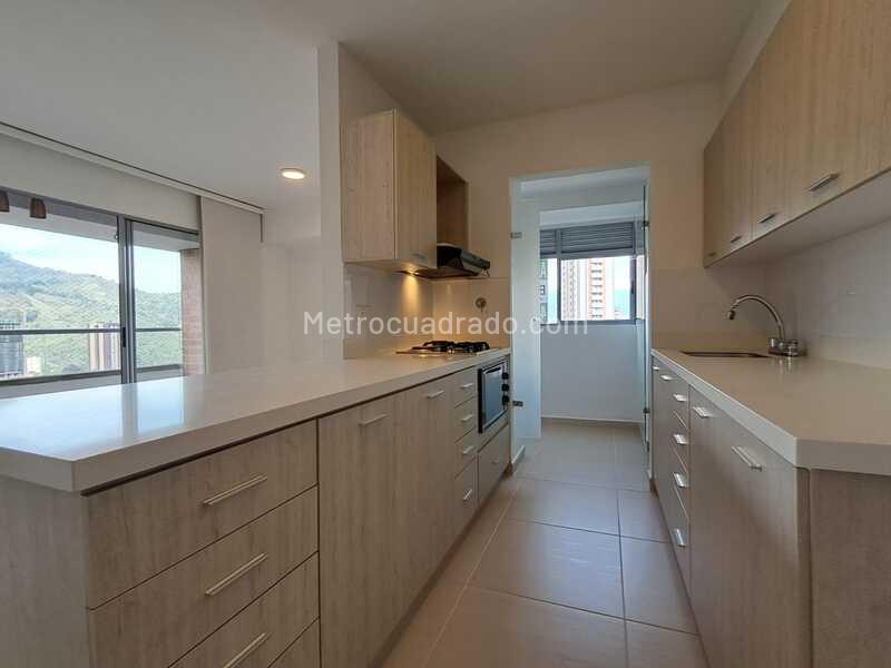 3BR Apartment in Suramerica (85 m²) - 4