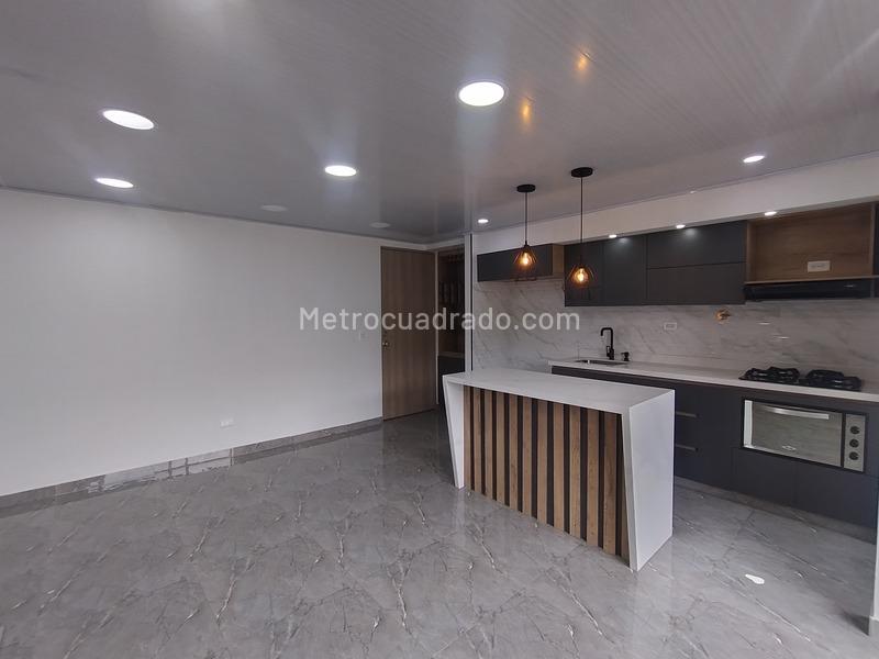 Apartamento amplio de 3 habitaciones en arriendo en Niquia (Bello)