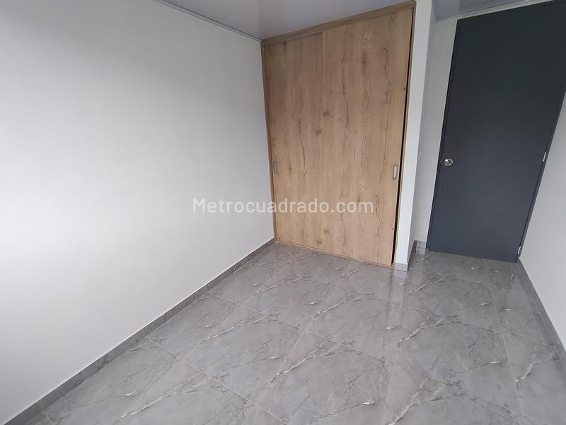 Apartamento amplio de 3 habitaciones en arriendo en Niquia (Bello) - 8