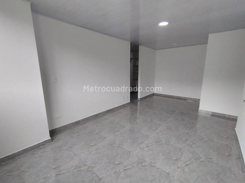 Apartamento amplio de 3 habitaciones en arriendo en Niquia (Bello) - 9