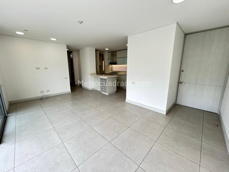 Apartamento en Arriendo, Loma El Chocho, Envigado - 2