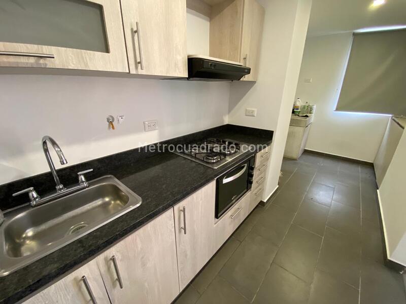 Spacious 3BR Apartment for Rent in Los Colores - 4
