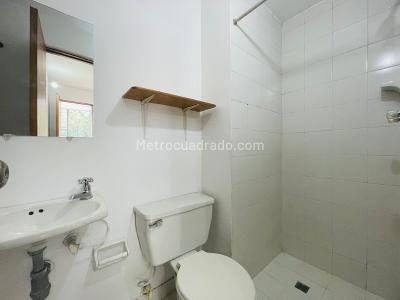 Apartamento en venta en El Poblado, Medellín · foto 14 de 19